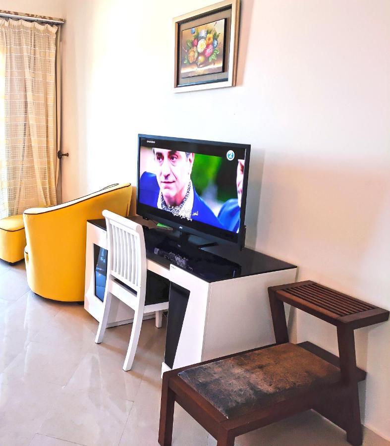 Luxury Seafront Pool Villa - 3 Stories & Roof Floor - All Master Bedrooms Hurghada Ngoại thất bức ảnh